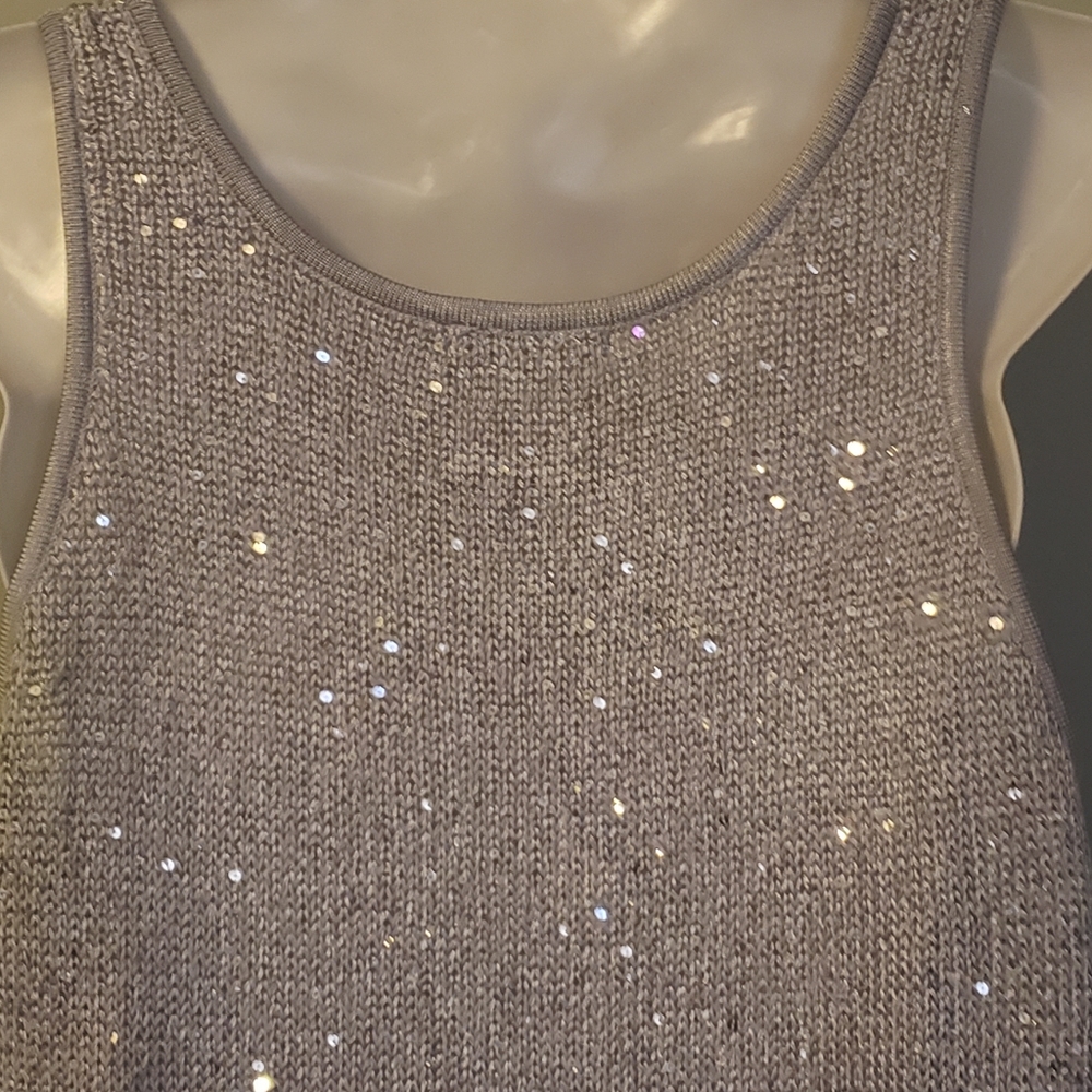 Matty M Silver Sequins Shell Tank. - Picture 5 of 6
